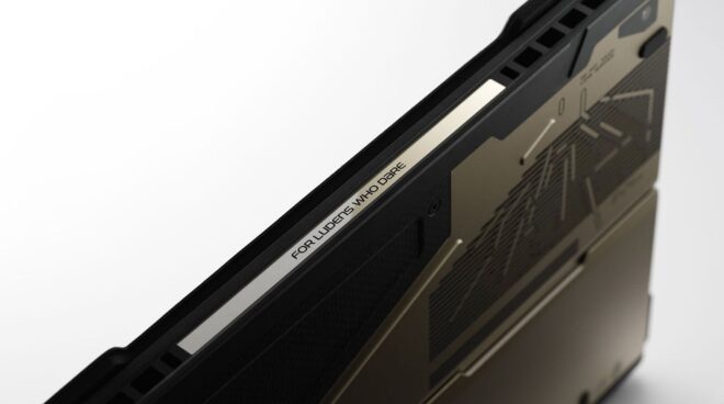 asus rog hideo kojima tablet (2)