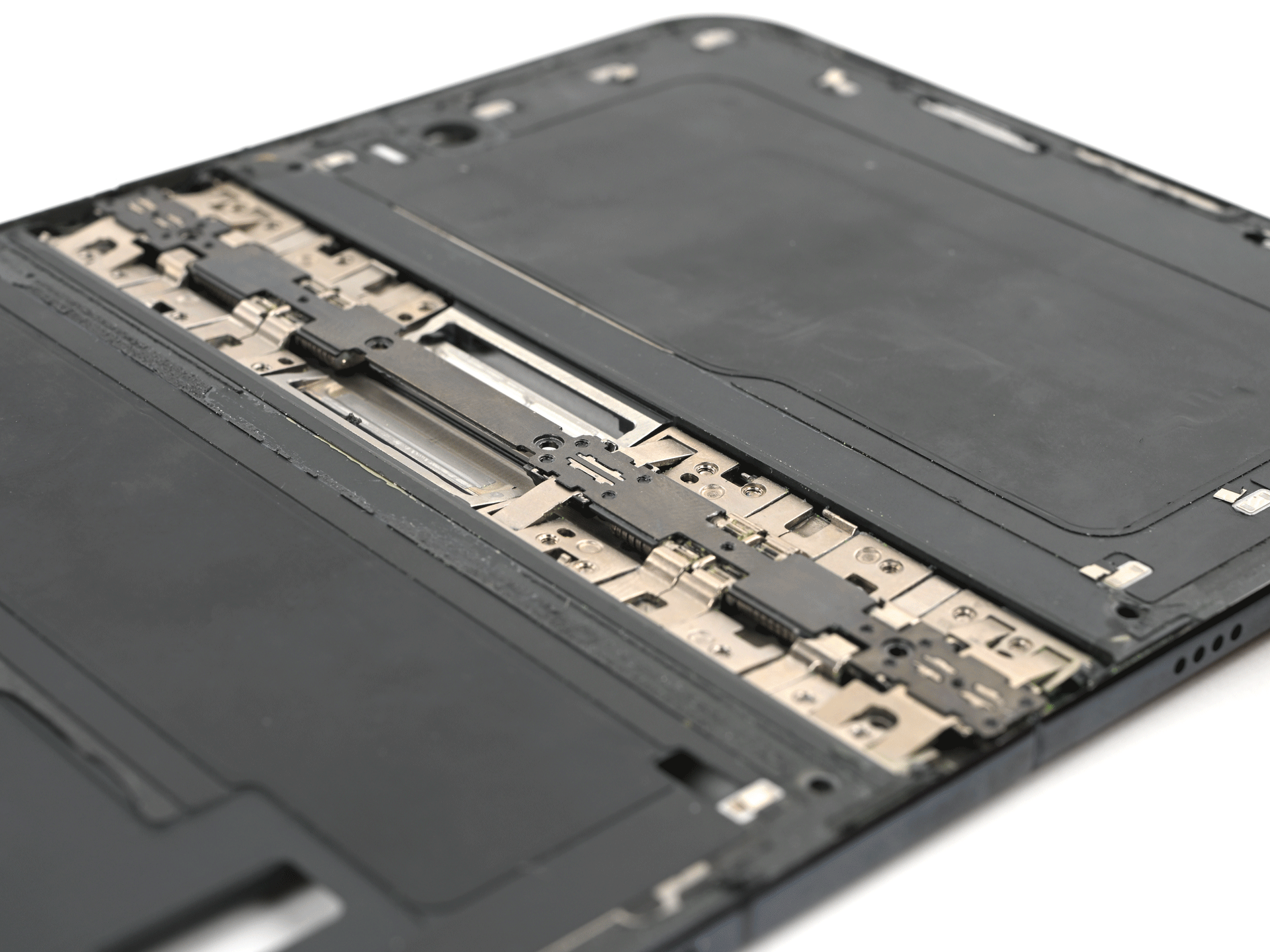 Diagram of the iPhone Duo hinge area examined by iFixit in relation to reported display damage